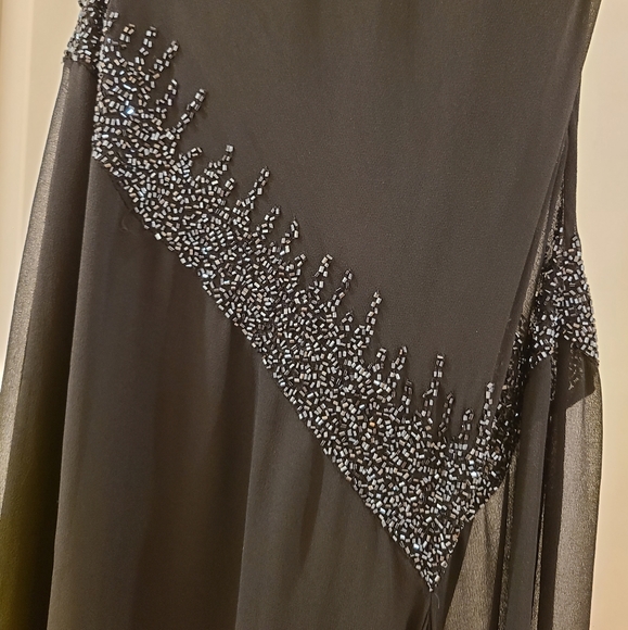 J Kara Black Silver Beaded Asymmetrical Cami Dress With V Neck size 8 like new - Picture 12 of 15